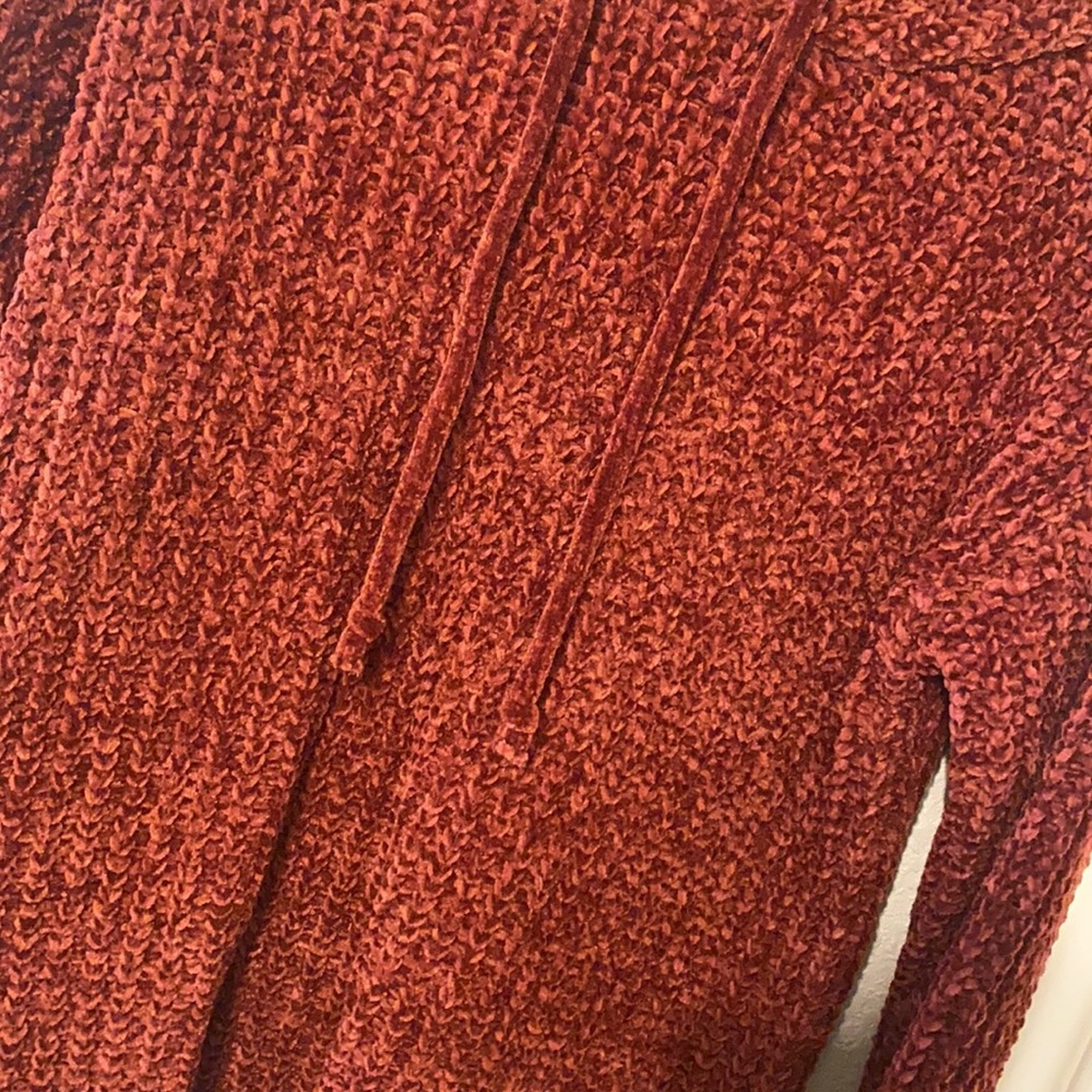 Sweater - Picture 3 of 5